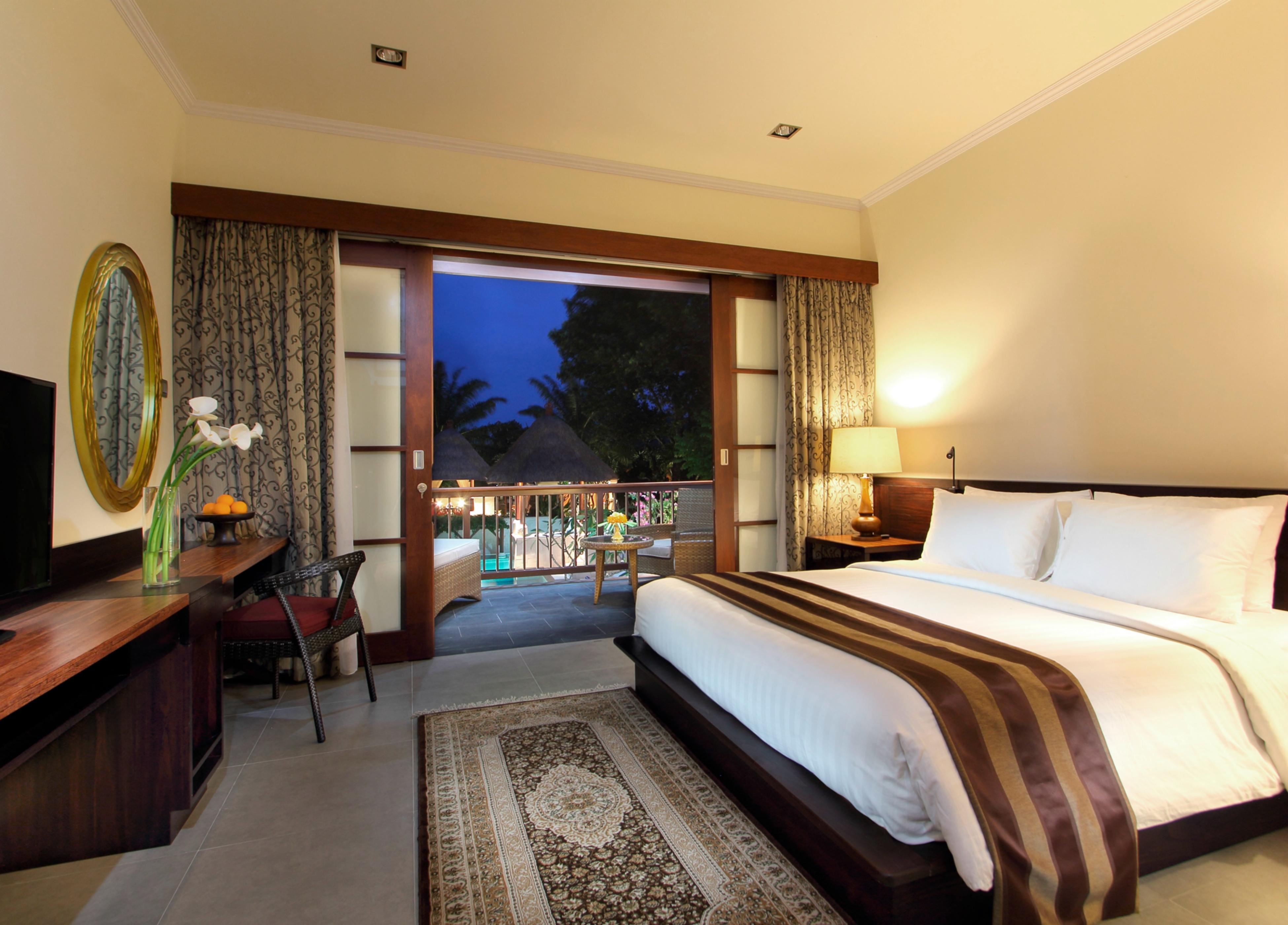 Griya Santrian A Beach Resort And Spa Санур Экстерьер фото
