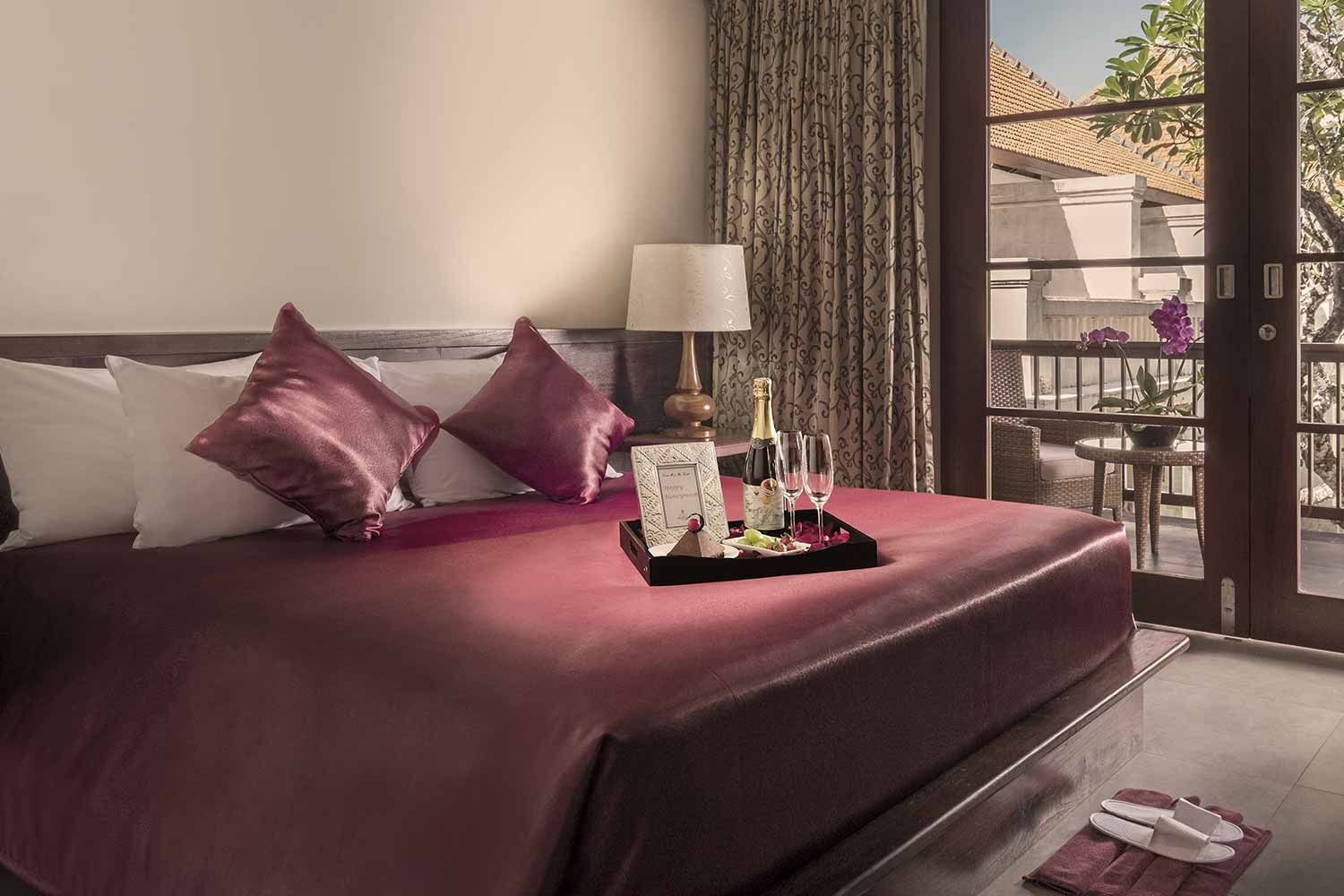 Griya Santrian A Beach Resort And Spa Санур Экстерьер фото