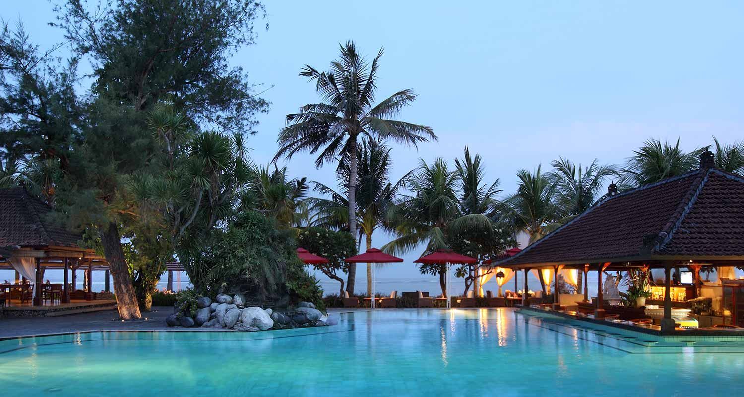 Griya Santrian A Beach Resort And Spa Санур Экстерьер фото